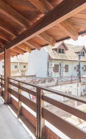Casa para alugar com 333m², 4 quartos e 6 vagas Casa para alugar com 333m², 4 quartos e 6 vagasVaranda do Quarto 3