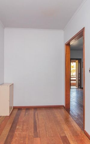 Casa para alugar com 333m², 4 quartos e 6 vagas Casa para alugar com 333m², 4 quartos e 6 vagasQuarto 2