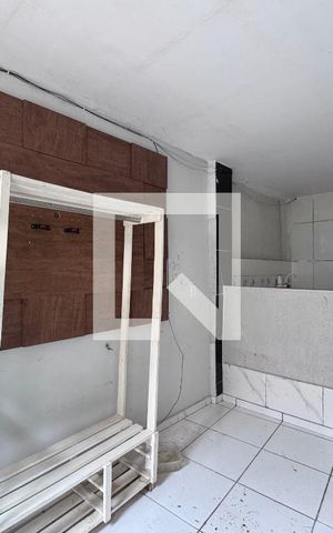 Casa à venda com 87m², 3 quartos e sem vaga