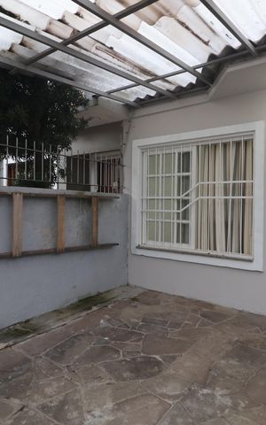 Casa à venda com 105m², 2 quartos e 1 vagaFachada