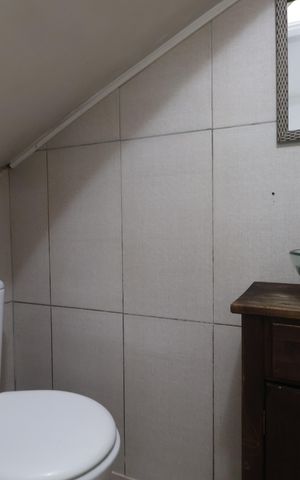 Casa à venda com 105m², 2 quartos e 1 vagaLavabo