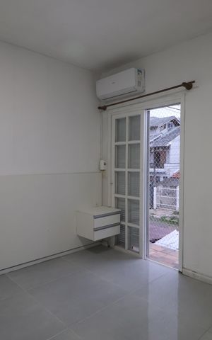 Casa à venda com 105m², 2 quartos e 1 vagaQuarto Suíte