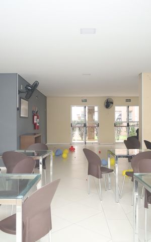 Apartamento à venda com 47m², 2 quartos e 1 vagaÁrea comum - Salão de festas 3