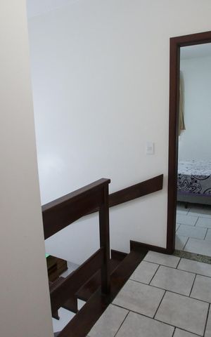Casa à venda com 127m², 3 quartos e 2 vagasHall dos Quartos