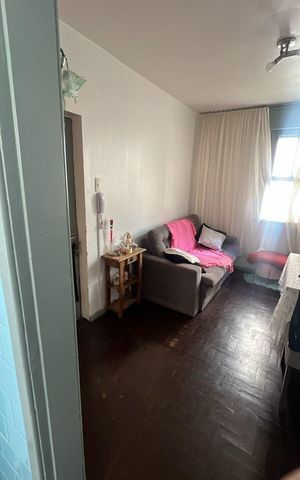 Apartamento à venda com 55m², 2 quartos e 1 vaga Apartamento à venda com 55m², 2 quartos e 1 vagaSala