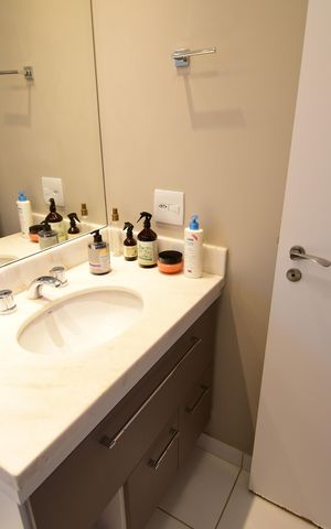 Apartamento à venda com 137m², 3 quartos e 2 vagasBanheiro Suíte