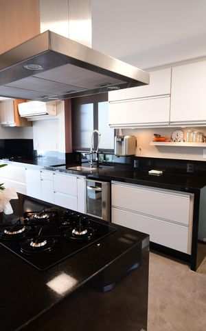 Apartamento à venda com 137m², 3 quartos e 2 vagasCozinha