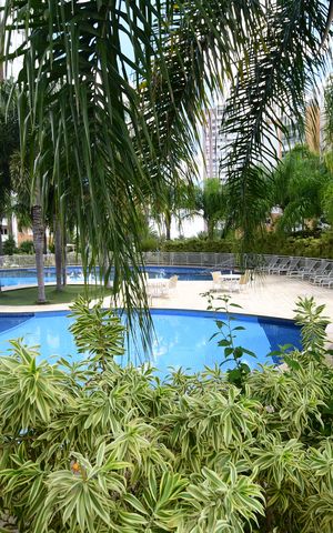Apartamento à venda com 137m², 3 quartos e 2 vagasÁrea comum - Piscina