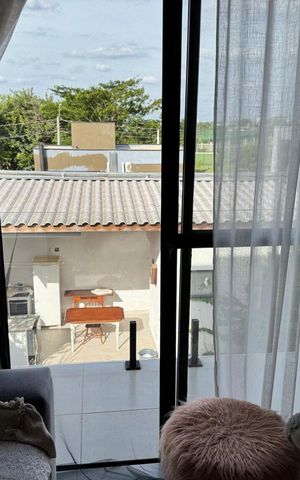 Casa de condomínio à venda com 140m², 3 quartos e 2 vagas