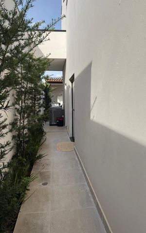 Casa de condomínio à venda com 140m², 3 quartos e 2 vagas