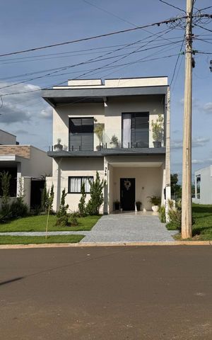 Casa de condomínio à venda com 140m², 3 quartos e 2 vagas
