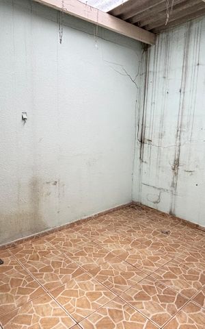Casa para alugar com 150m², 2 quartos e sem vaga