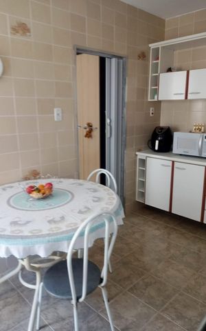 Casa à venda com 100m², 2 quartos e 2 vagasCozinha