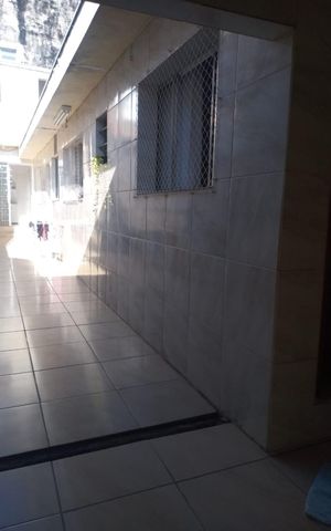 Casa à venda com 100m², 2 quartos e 2 vagasÁrea externa