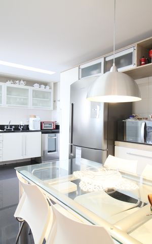 Apartamento à venda com 172m², 3 quartos e 3 vagasCozinha