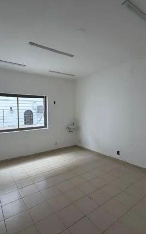 Casa para alugar com 476m², 9 quartos e 9 vagas Casa para alugar com 476m², 9 quartos e 9 vagasQuarto