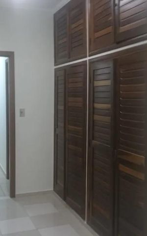 Casa para alugar com 476m², 9 quartos e 9 vagas Casa para alugar com 476m², 9 quartos e 9 vagasQuarto