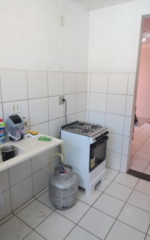 Apartamento à venda com 48m², 2 quartos e 1 vagaCozinha e Área de Serviço