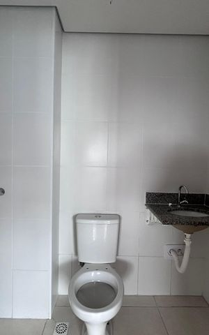 Apartamento para alugar com 45m², 2 quartos e 1 vaga Apartamento para alugar com 45m², 2 quartos e 1 vagaBanheiro