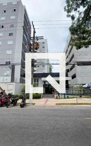Apartamento para alugar com 45m², 2 quartos e 1 vaga Apartamento para alugar com 45m², 2 quartos e 1 vagaFachada