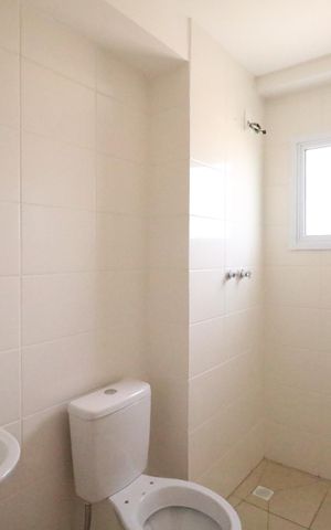 Apartamento à venda com 54m², 2 quartos e 1 vaga Apartamento à venda com 54m², 2 quartos e 1 vagaBanheiro