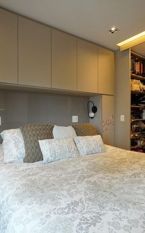 Apartamento à venda com 60m², 2 quartos e 2 vagasSuíte