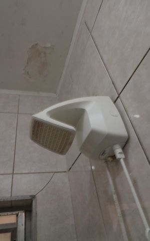 Casa à venda com 134m², 4 quartos e sem vagaCasa 2 - Banheiro social