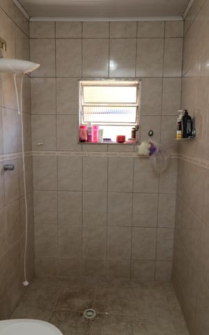 Casa à venda com 134m², 4 quartos e sem vagaBanheiro social