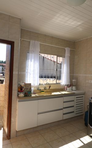 Casa à venda com 134m², 4 quartos e sem vagaCozinha