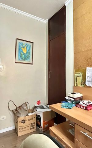 Casa à venda com 230m², 3 quartos e 2 vagas Casa à venda com 230m², 3 quartos e 2 vagasQuarto 2