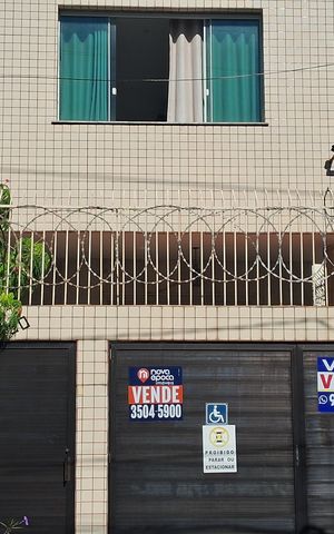 Casa à venda com 250m², 3 quartos e 1 vaga