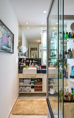 Casa de condomínio para alugar com 420m², 3 quartos e 6 vagasBanheiro da Suíte  3