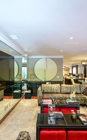 Casa de condomínio para alugar com 420m², 3 quartos e 6 vagasSala