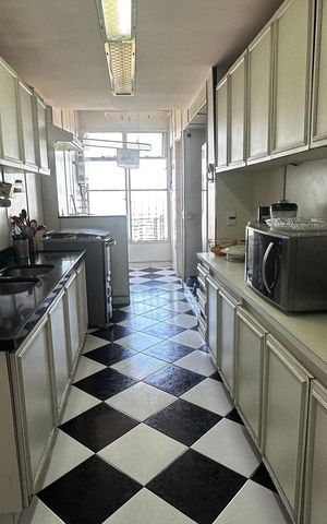 Apartamento à venda com 105m², 3 quartos e 2 vagasCozinha