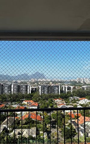 Apartamento à venda com 105m², 3 quartos e 2 vagasVaranda