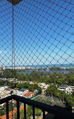 Apartamento à venda com 105m², 3 quartos e 2 vagasVaranda