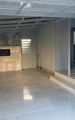 Casa à venda com 70m², 2 quartos e 1 vaga Casa à venda com 70m², 2 quartos e 1 vagaÁrea externa