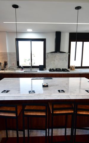 Apartamento à venda com 240m², 3 quartos e 3 vagasCozinha