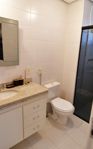 Apartamento à venda com 240m², 3 quartos e 3 vagasBanheiro Suíte