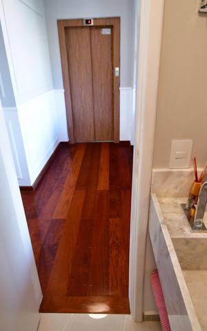 Apartamento à venda com 240m², 3 quartos e 3 vagasLavabo