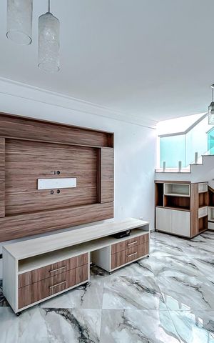 Casa à venda com 180m², 3 quartos e 5 vagasSala