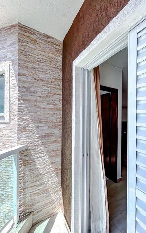 Casa à venda com 180m², 3 quartos e 5 vagasVaranda da Suíte 1