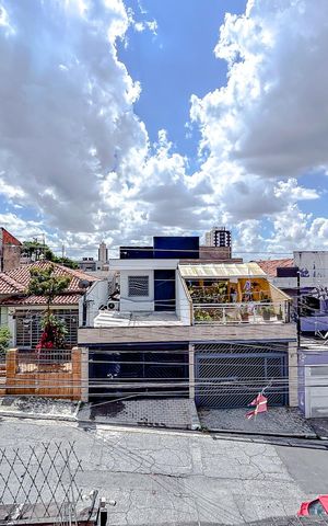 Casa à venda com 180m², 3 quartos e 5 vagasVaranda da Suíte 1