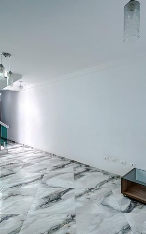 Casa à venda com 180m², 3 quartos e 5 vagasSala