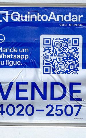 Casa à venda com 180m², 3 quartos e 5 vagasPlaquinha