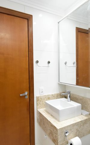 Apartamento à venda com 80m², 3 quartos e 1 vagaBanheiro 2