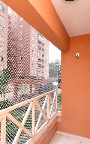 Apartamento à venda com 80m², 3 quartos e 1 vagaSacada da Sala