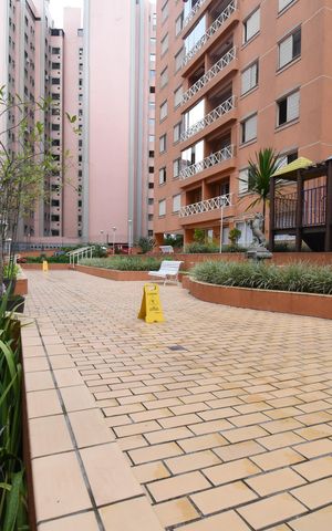 Apartamento à venda com 80m², 3 quartos e 1 vagaÁrea comum