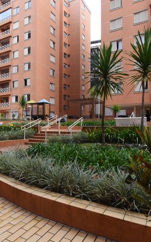 Apartamento à venda com 80m², 3 quartos e 1 vagaÁrea comum