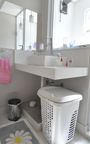Casa à venda com 85m², 3 quartos e 2 vagasBanheiro do Quarto Suíte